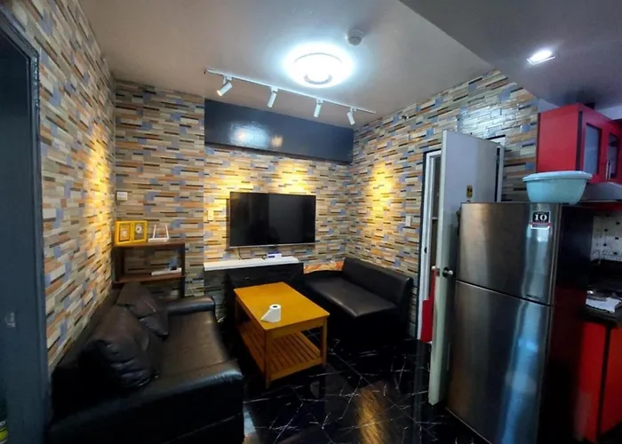 2 Bedroom The Grand Towers Apartahotel Manila