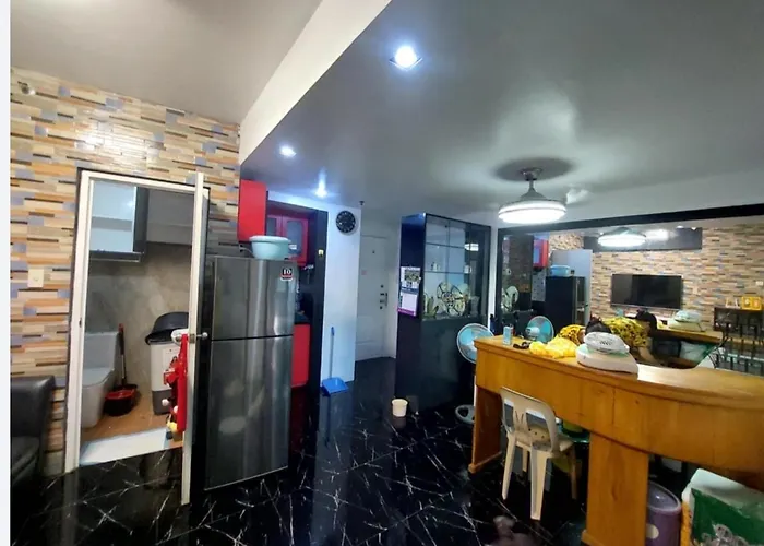 2 Bedroom The Grand Towers 3* Manila